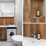 Aleja Solidarnosci 60b With Ac & Balcony By Renters Varsovia