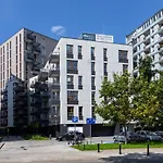 דירה Aleja Solidarnosci 60b With Ac & Balcony By Renters ורשה